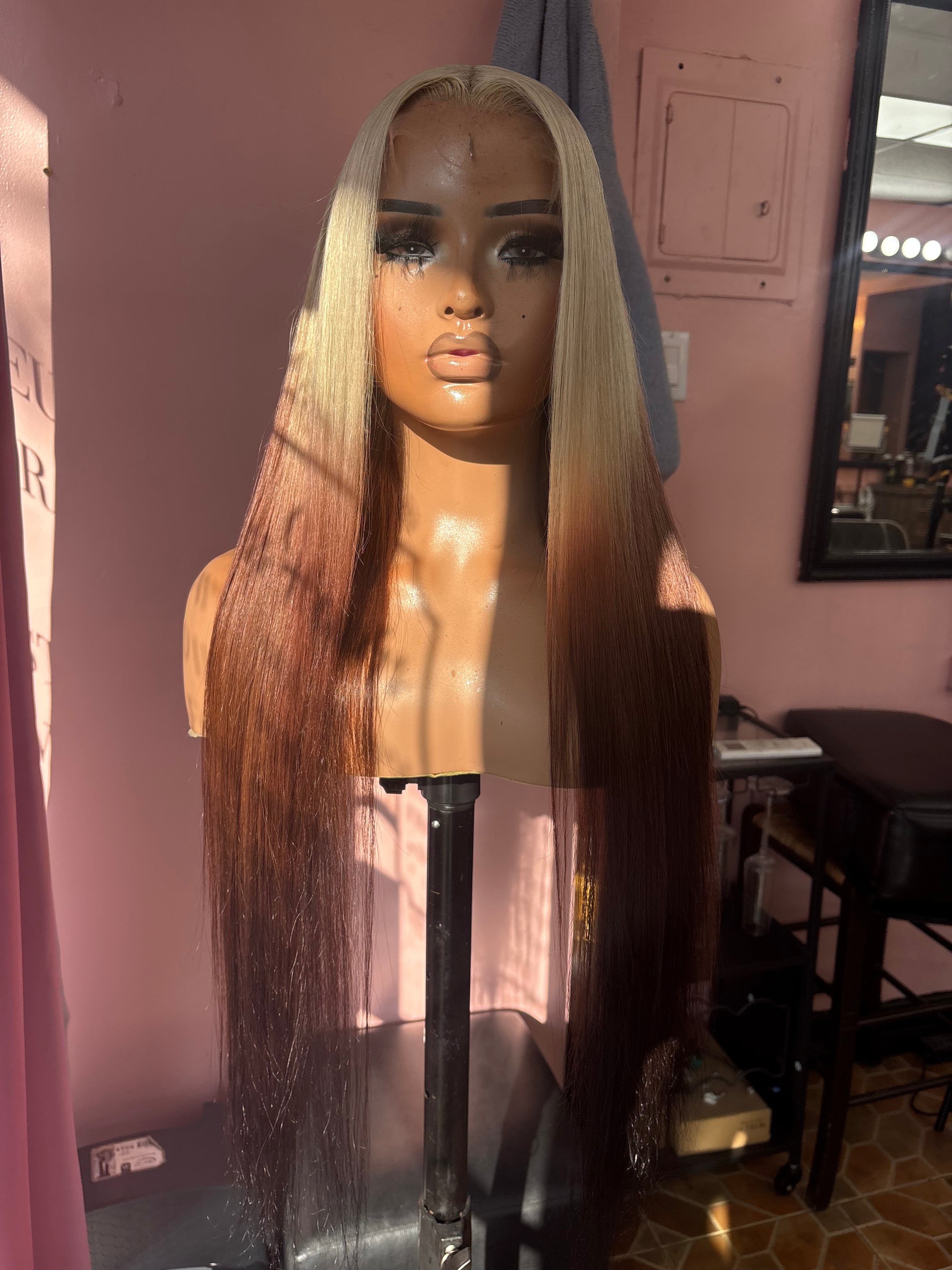 21. 13X6 HD Raw Blonde Brown Ombré Frontal Wig 26”✔️
