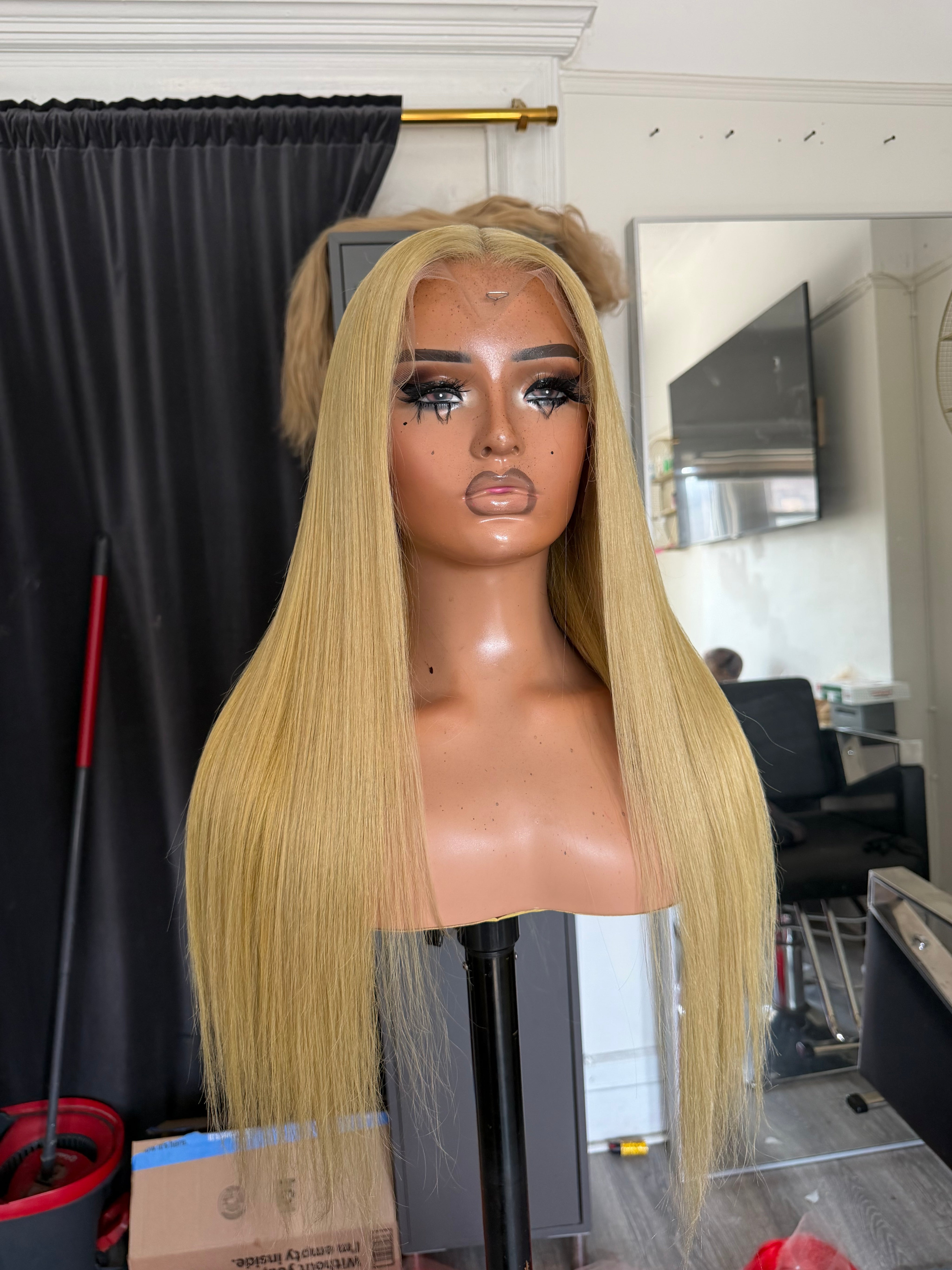 Blonde HD Bob Wigs