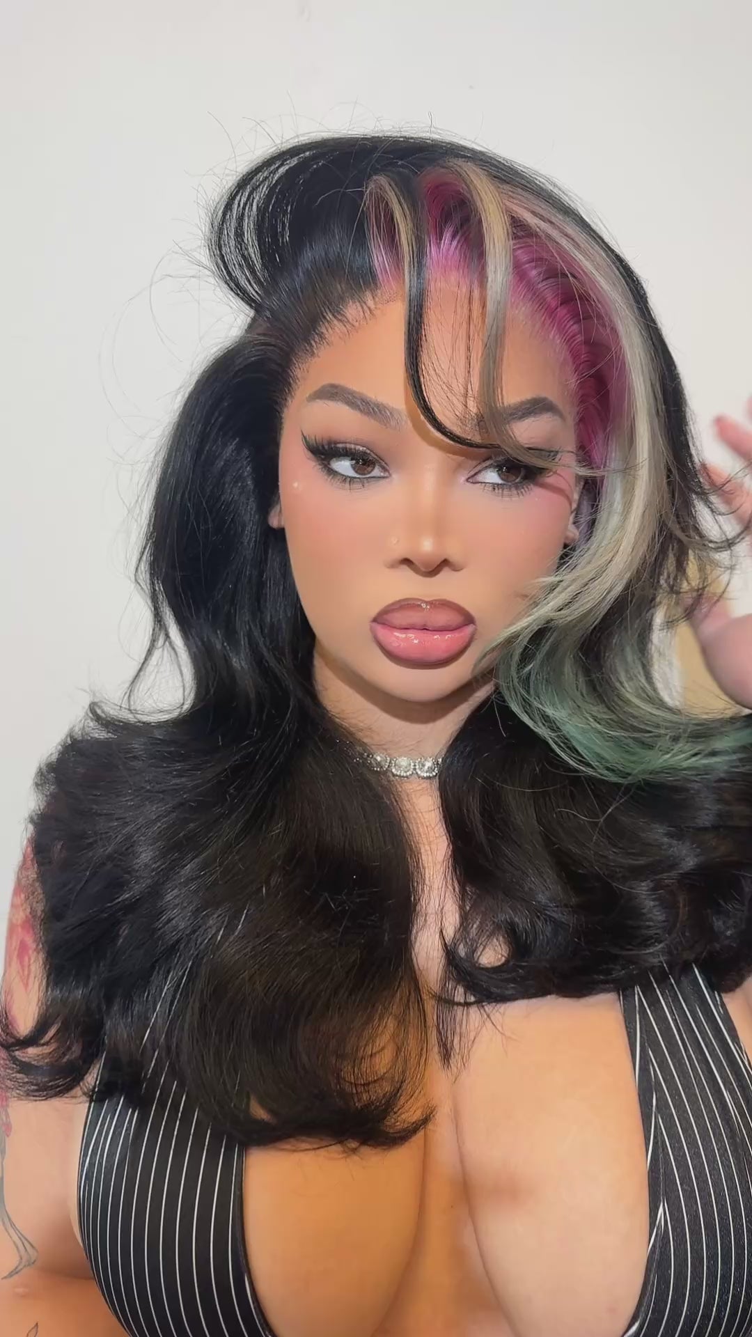 13X6 HD Two Tone Body Wave Frontal Wig 24”
